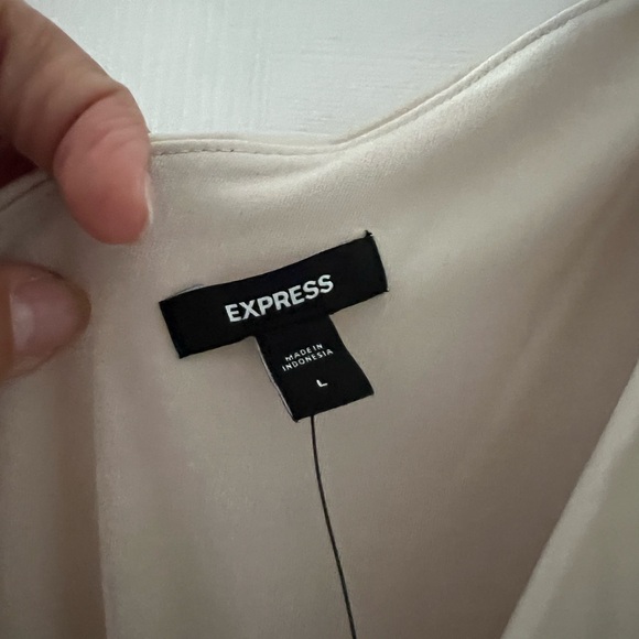 New Express Satin One Shoulder Ruched Maxi Dress - Picture 3 of 8